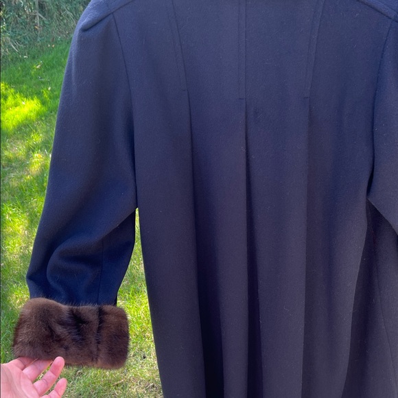 Vintage Marvin Richards USA Full Length Navy Pea Coat Winter Coat Brown Fur Trim - Picture 13 of 17